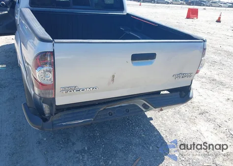 2010 Toyota Tacoma Prerunner V6 из США, поврежденный, VIN 3TMJU4GN3AM093600